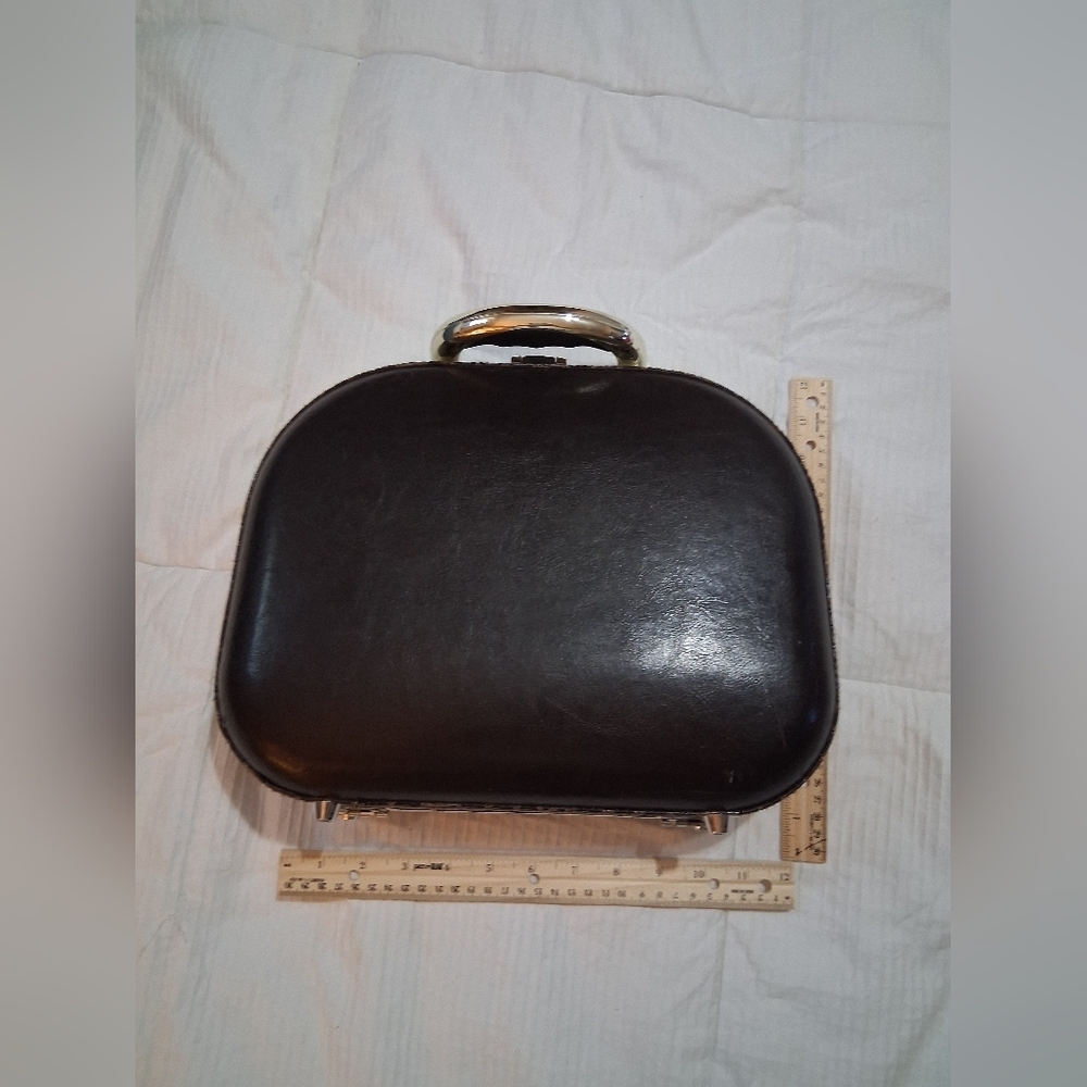 Elegant Black Women's Handbag - Picture 2 of 4